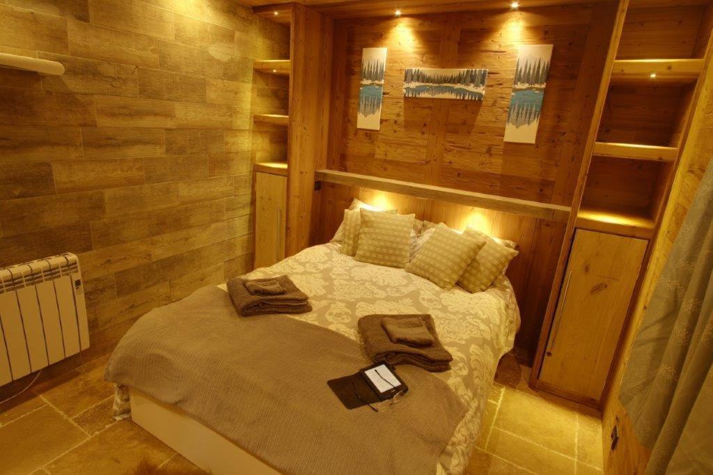 Chalet Miravidi, Montchavin-La Plagne, Jacuzzi & Sauna Exterior foto
